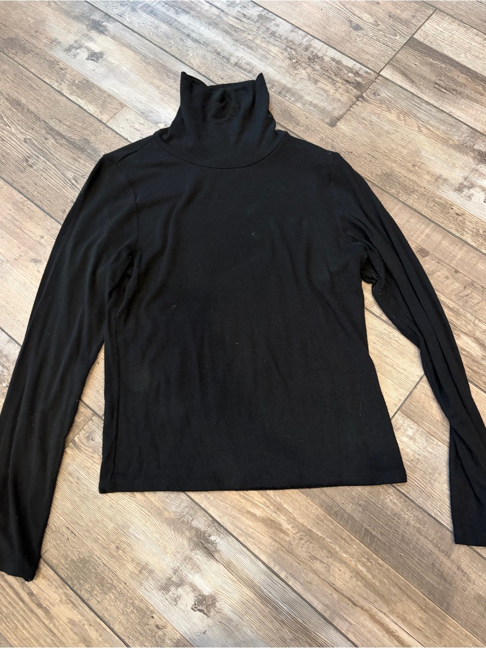 Women’s Live In The Moment Black Turtleneck Long Sleeve Shirt
